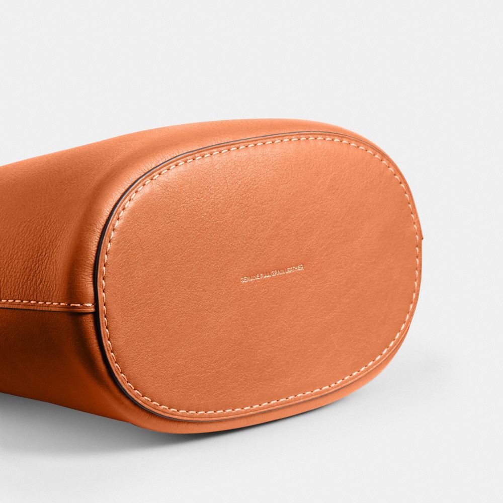 BLEECKER 21 水桶包