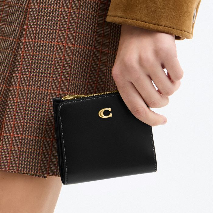 ESSENTIAL 纖巧型摺疊皮夾