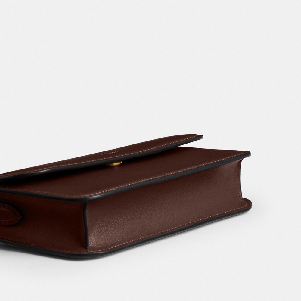 ELORA 頂部手提把斜背手袋