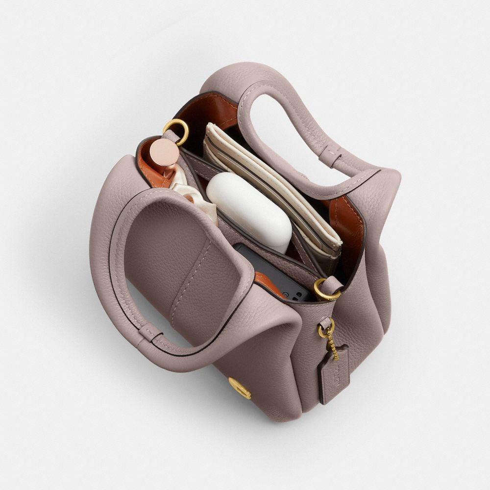 LANA 19 單肩手袋