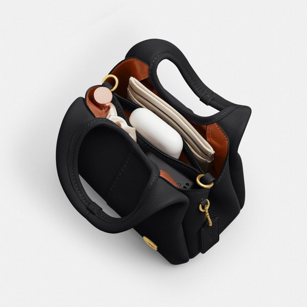 LANA 19 單肩手袋