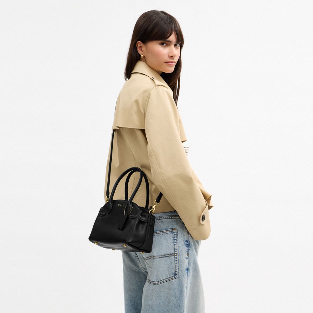 SOFT EMPIRE CARRYALL BAG 21