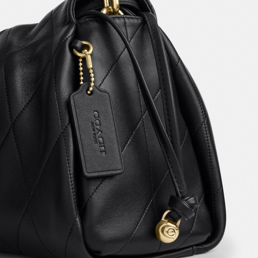 FAYE 絎縫細節大號單肩手袋