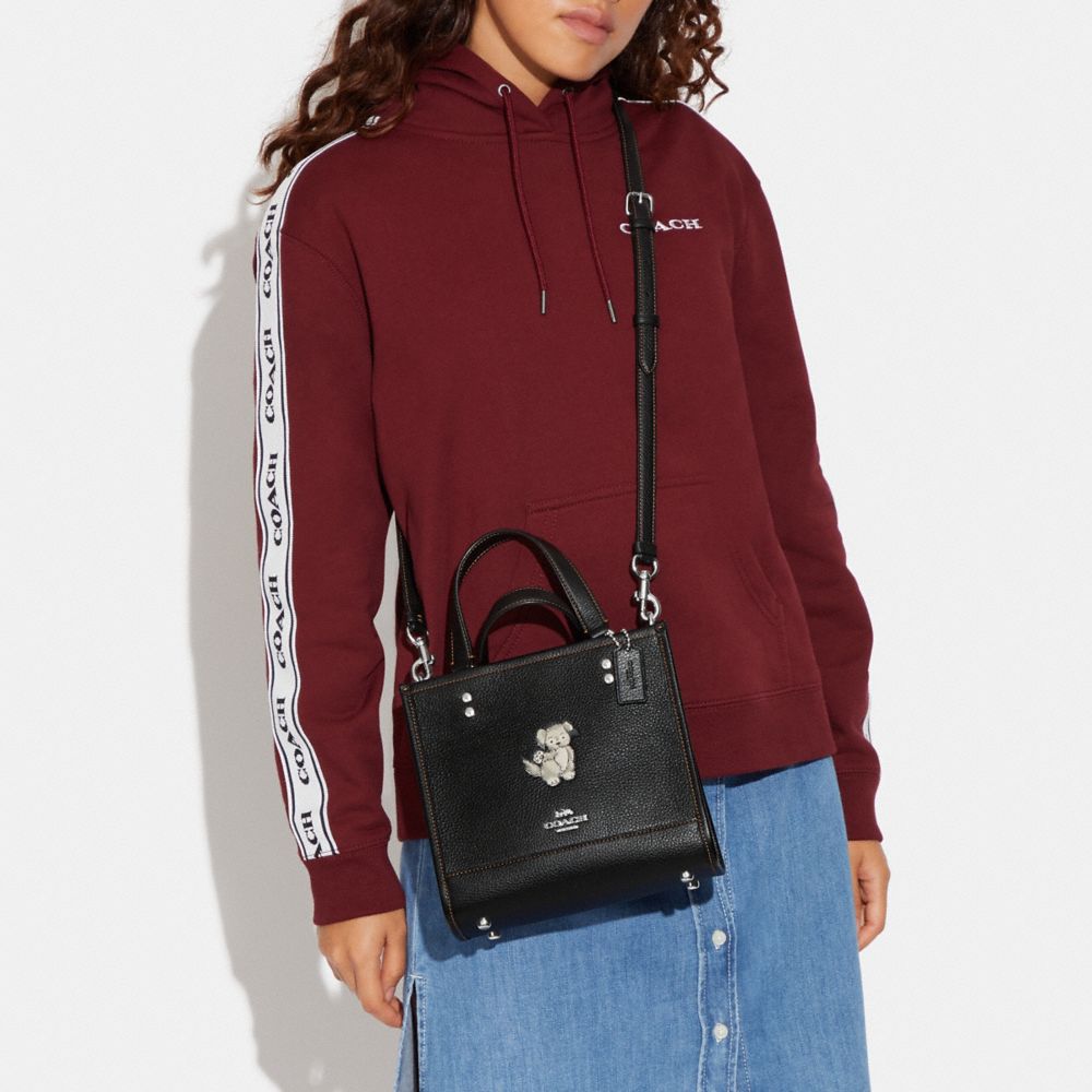 DEMPSEY TOTE 22 WITH HAPPY DOG