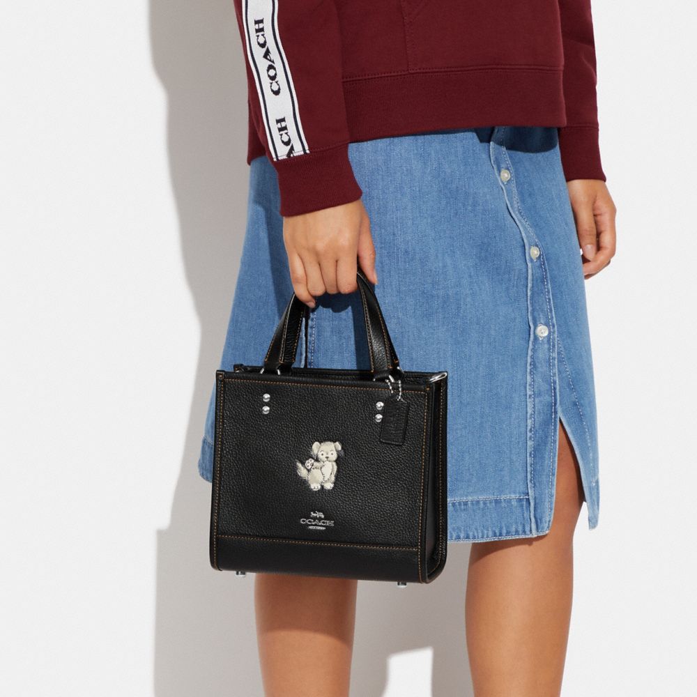 DEMPSEY TOTE 22 WITH HAPPY DOG