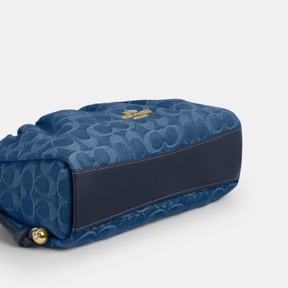 FAYE SHOULDER BAG IN SIGNATURE DENIM