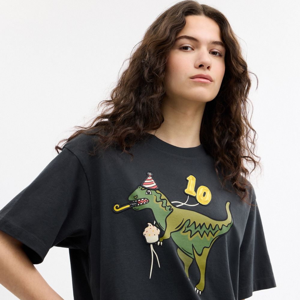 REXY 10TH BIRTHDAY RELAXED T-SHIRT IN ORGANIC COTTON