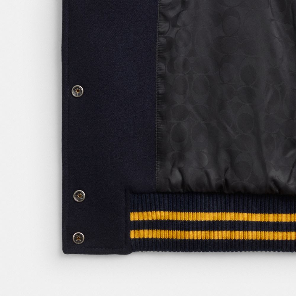 羊毛 VARSITY 外套