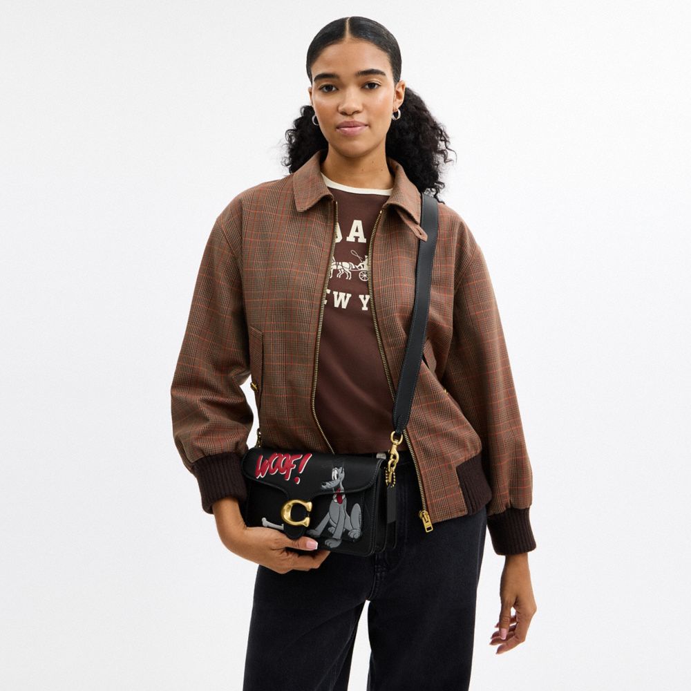 TABBY DISNEY X COACH 布魯托圖案 26 手袋