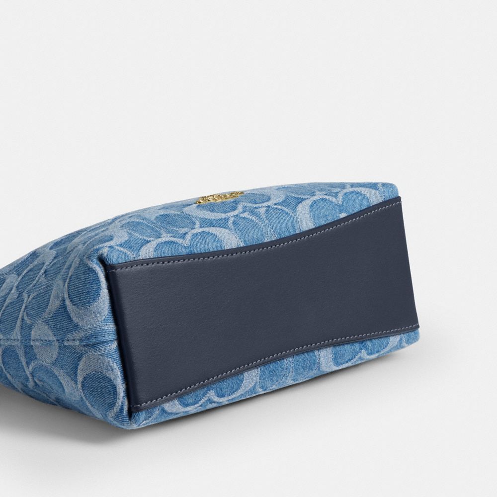 LAUREL SMALL SHOULDER BAG IN SIGNATURE DENIM