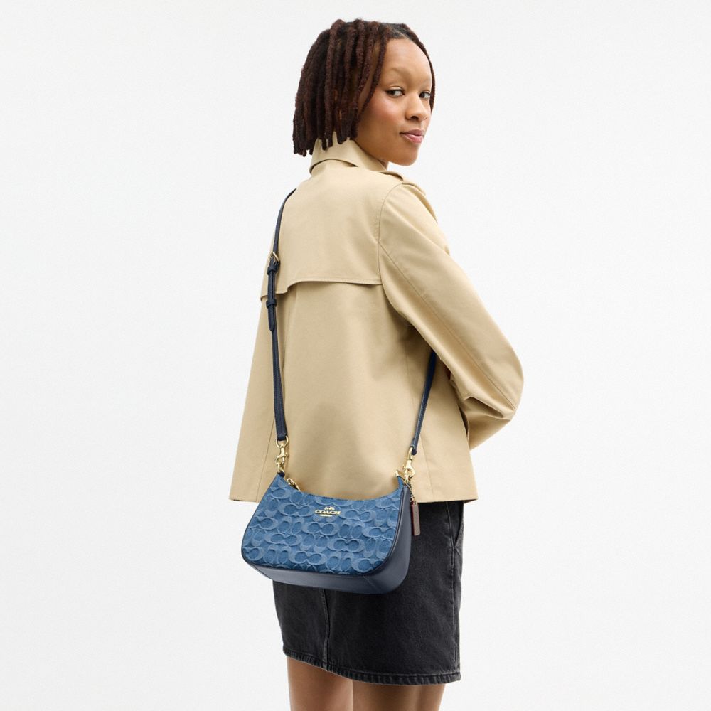 TERI SHOULDER BAG IN SIGNATURE DENIM