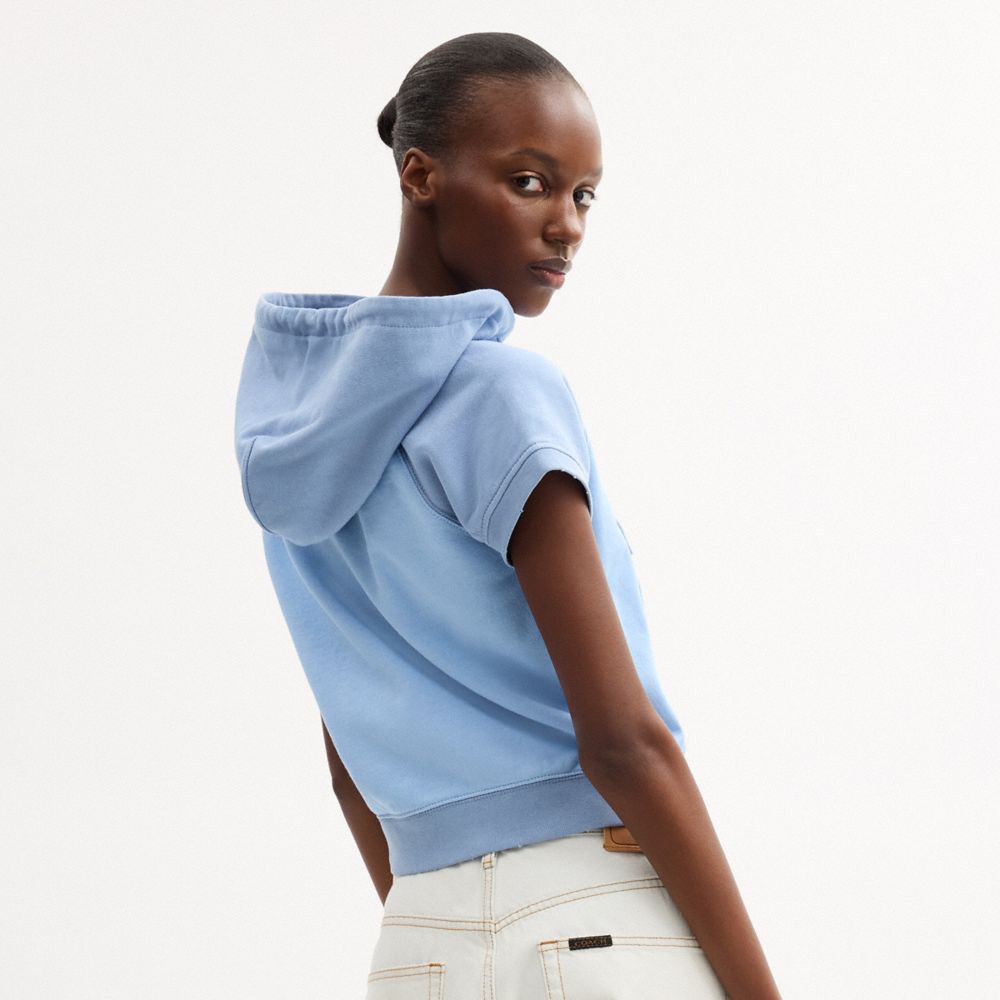 SHORT SLEEVE SHRUNKEN HOODIE IN ORGANIC COTTON