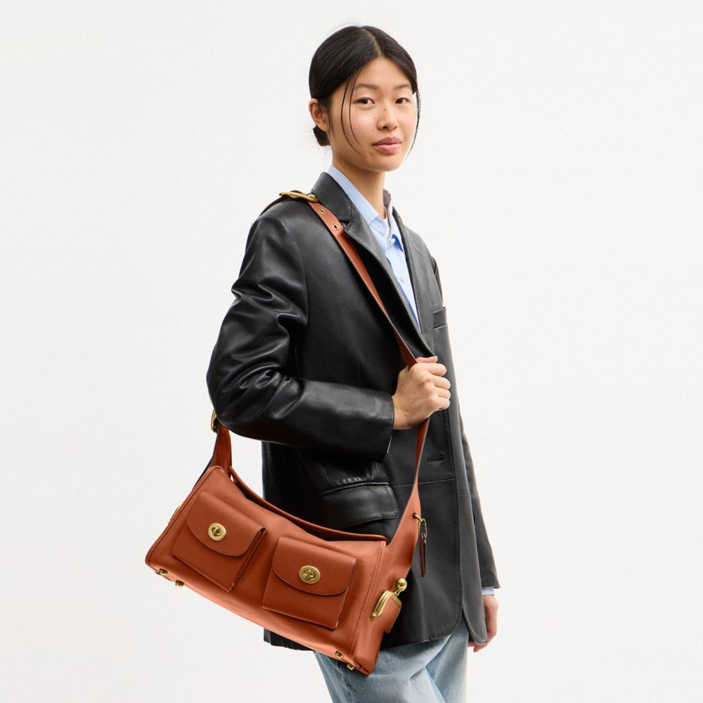 TURNLOCK HAVERSACK 背包