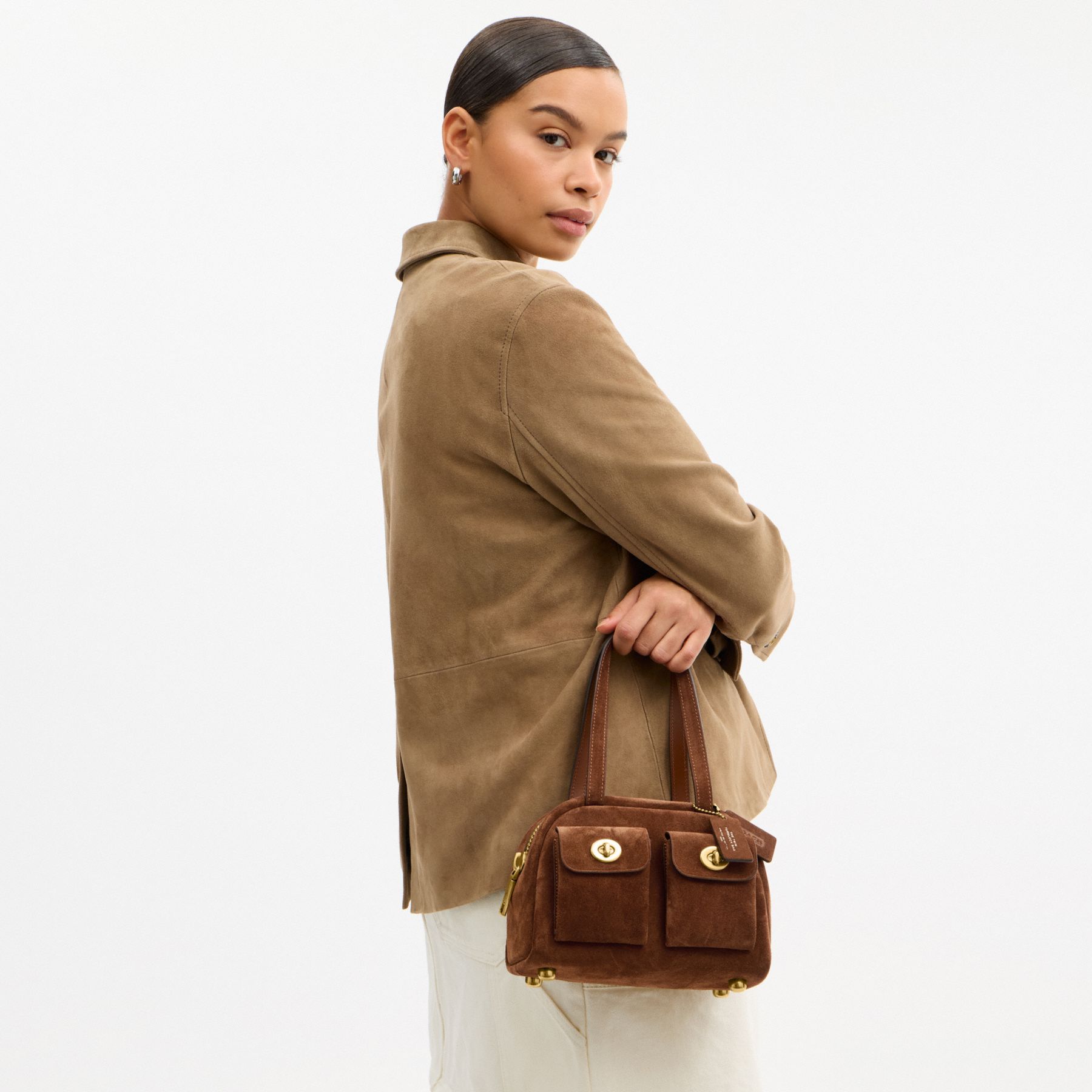 TURNLOCK TWIN 20 手袋| COACH 官方網站Official page