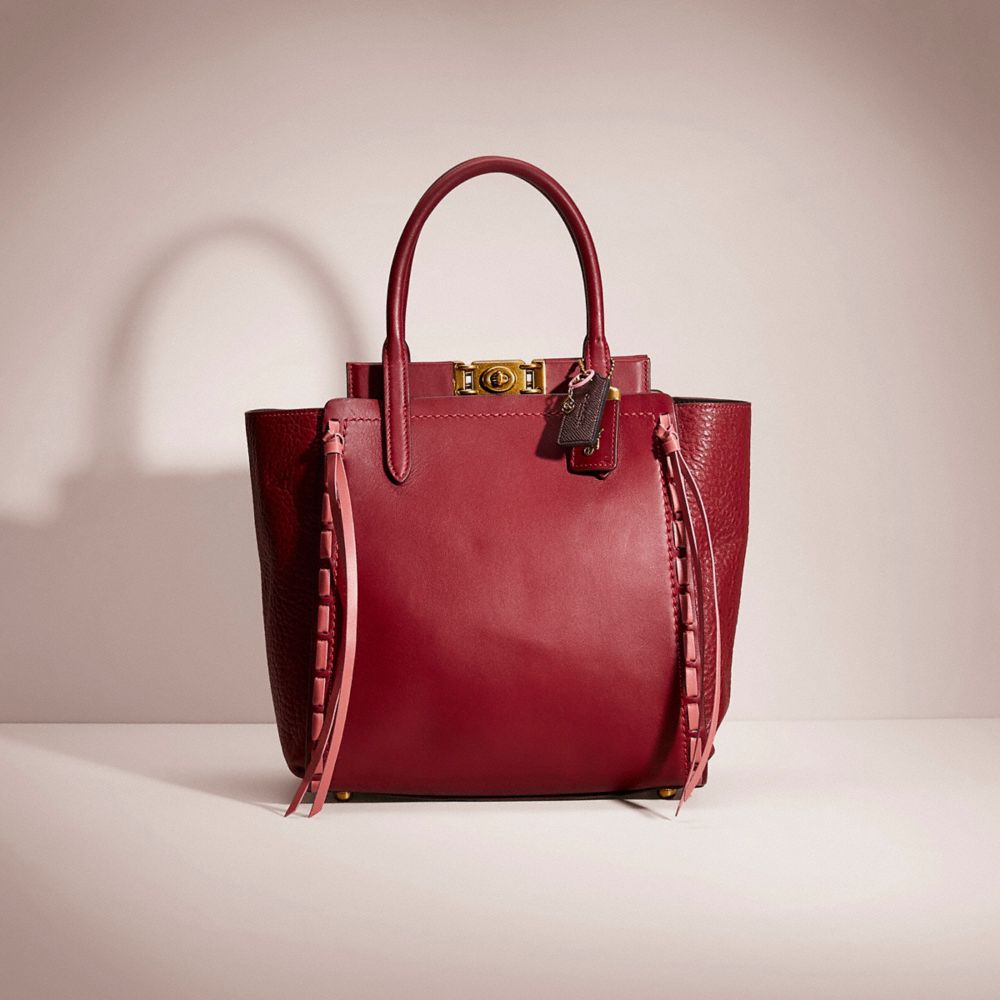 CE037 - Upcrafted Troupe Tote Brass/Deep Red
