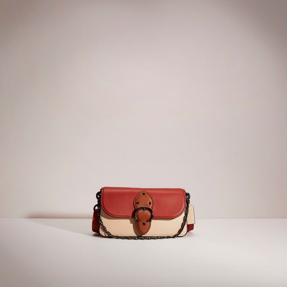 CE388 - Restored Beat Crossbody Clutch In Colorblock V5/Red Sand Ivory Multi