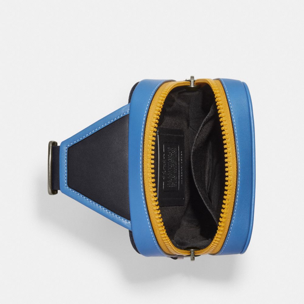 SULLIVAN PACK WITH SKI SPEED GRAPHIC