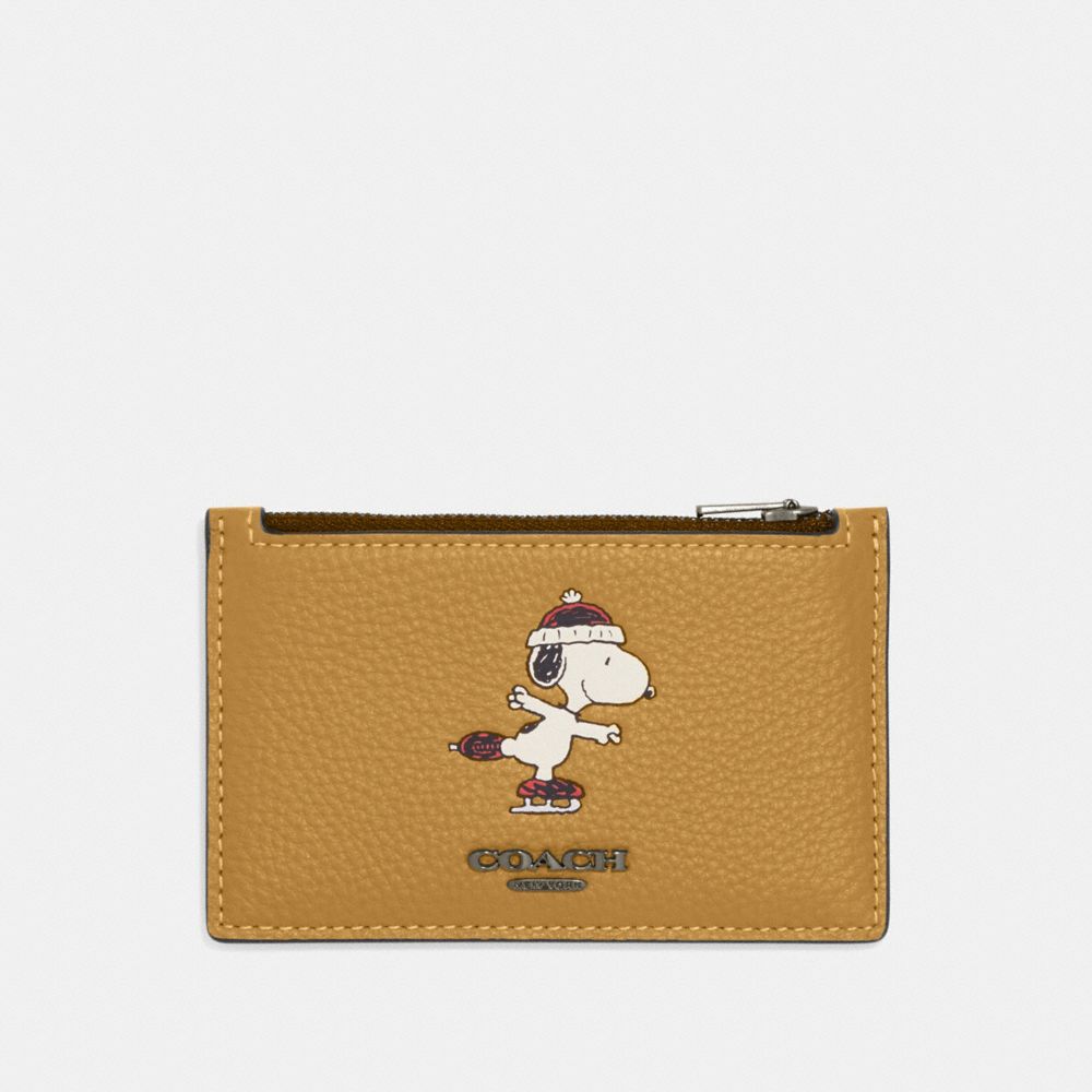 COACH CE713 Coach X Peanuts Zip Card Case With Snoopy Motif QB/Flax Multi