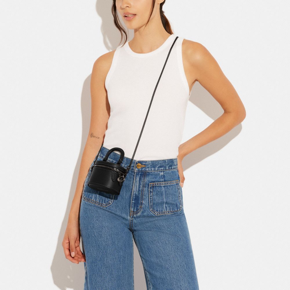 TRAIL 12 斜背手袋