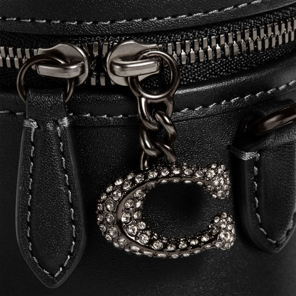 TRAIL 12 斜背手袋