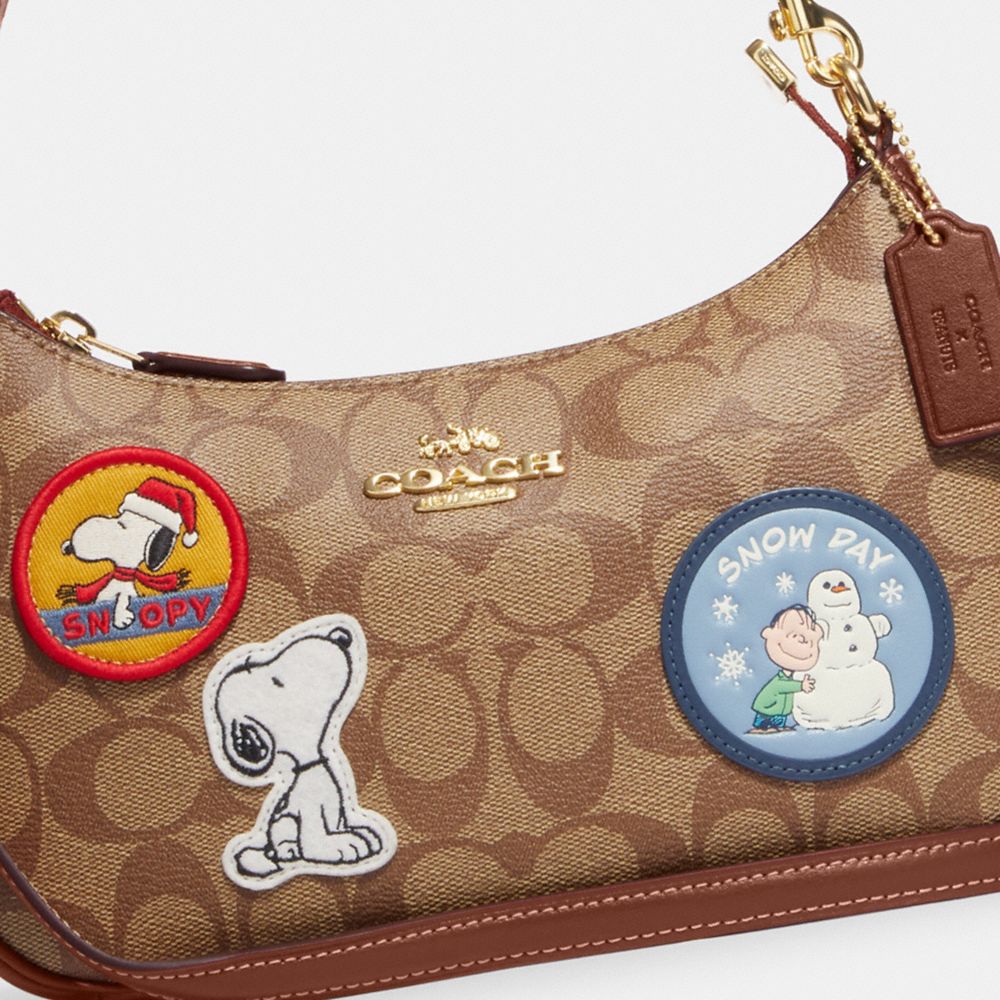 COACH X PEANUTS TERI SHOULDER BAG IN SIGNATURE CANVAS WITH PATCHES
