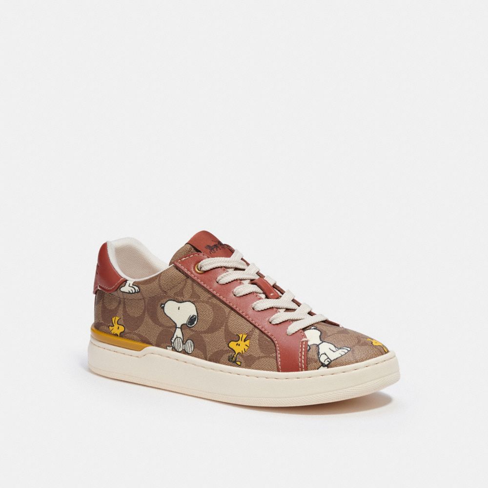 COACH CE860 Coach X Peanuts Clip Low Top Sneaker In Signature Canvas With Snoopy Woodstock Print KHAKI/ TERRACOTTA