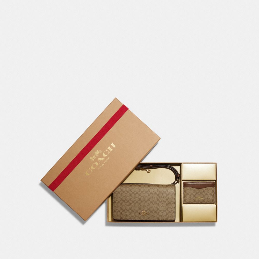 Boxed Anna Foldover Clutch Crossbody And Card Case Set In Signature Canvas - CE879 - Gold/Khaki Saddle