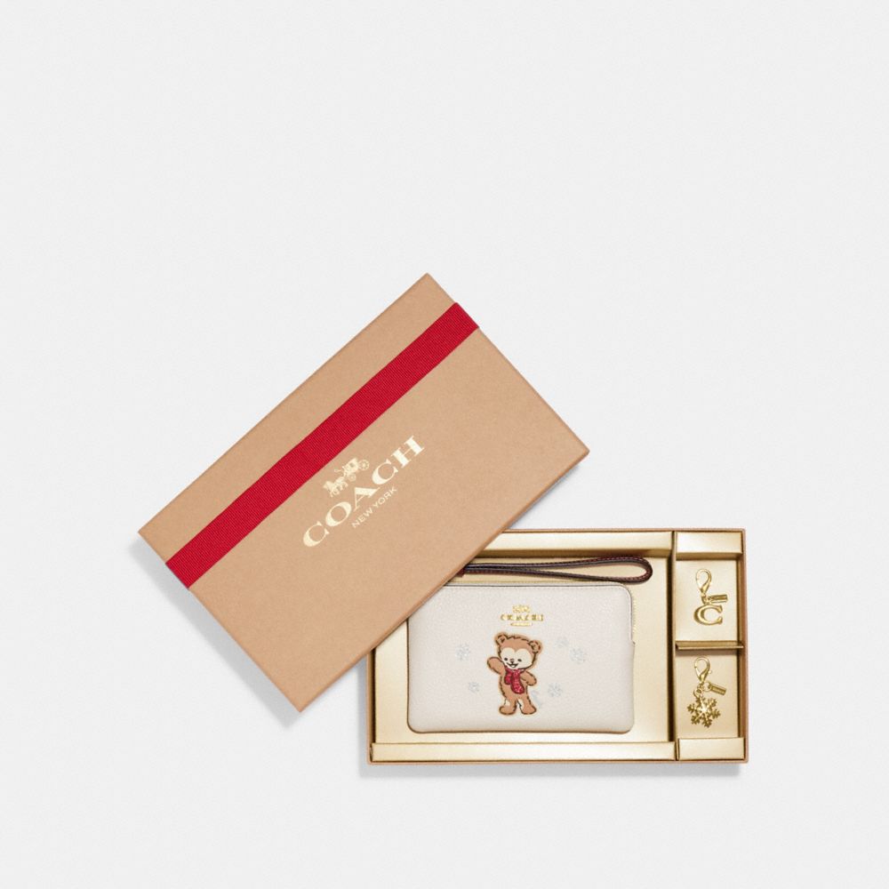 Boxed Corner Zip Wristlet With Bear Snowflake Motif - CE891 - Gold/Chalk Multi