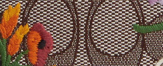 MEDIUM CORNER ZIP WALLET IN SIGNATURE JACQUARD WITH FLORAL EMBROIDERY