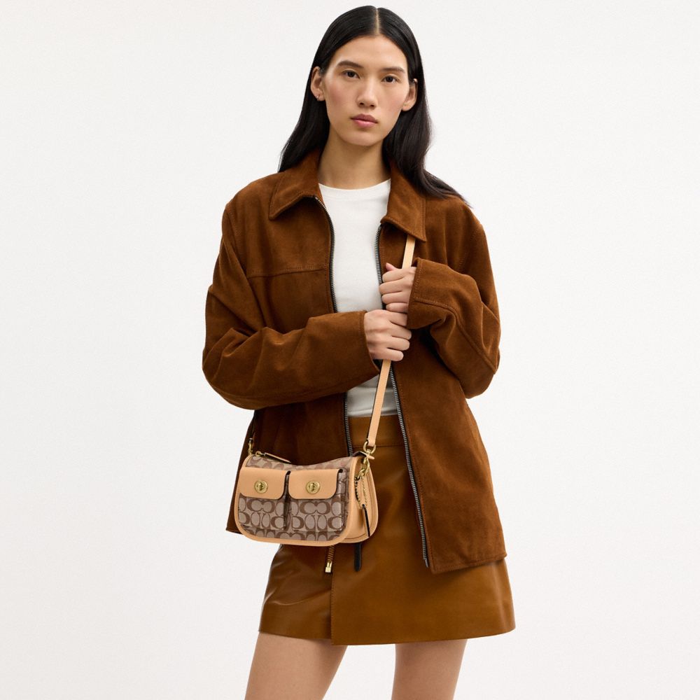 美品　COACH body shoulder bag 3way y2k COACH Signature CC Canvas Leather East West Bag 9363 Shoulder Bag