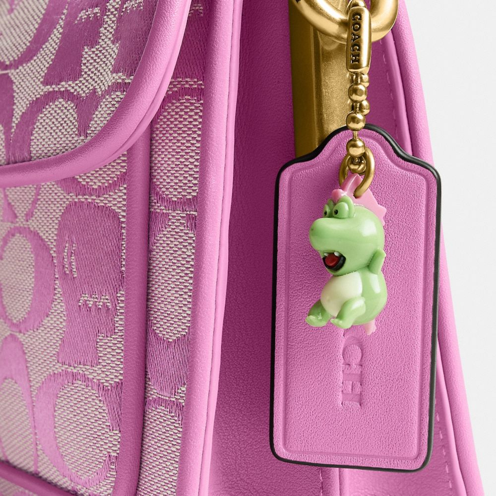 COACH | BRAIN DEAD TABBY 經典 SIGNATURE SOFT 26 單肩手袋