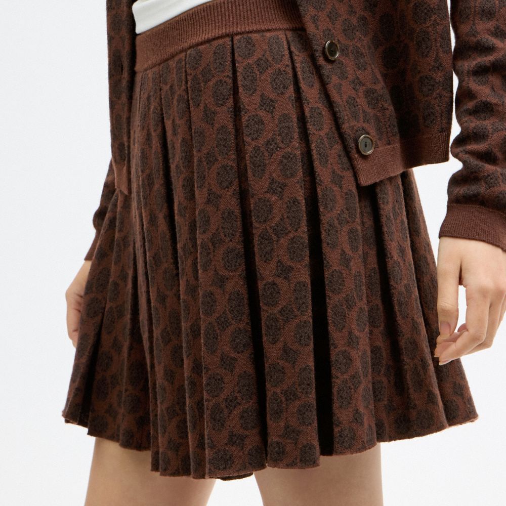 SIGNATURE PLEATED KNIT MINI SKIRT