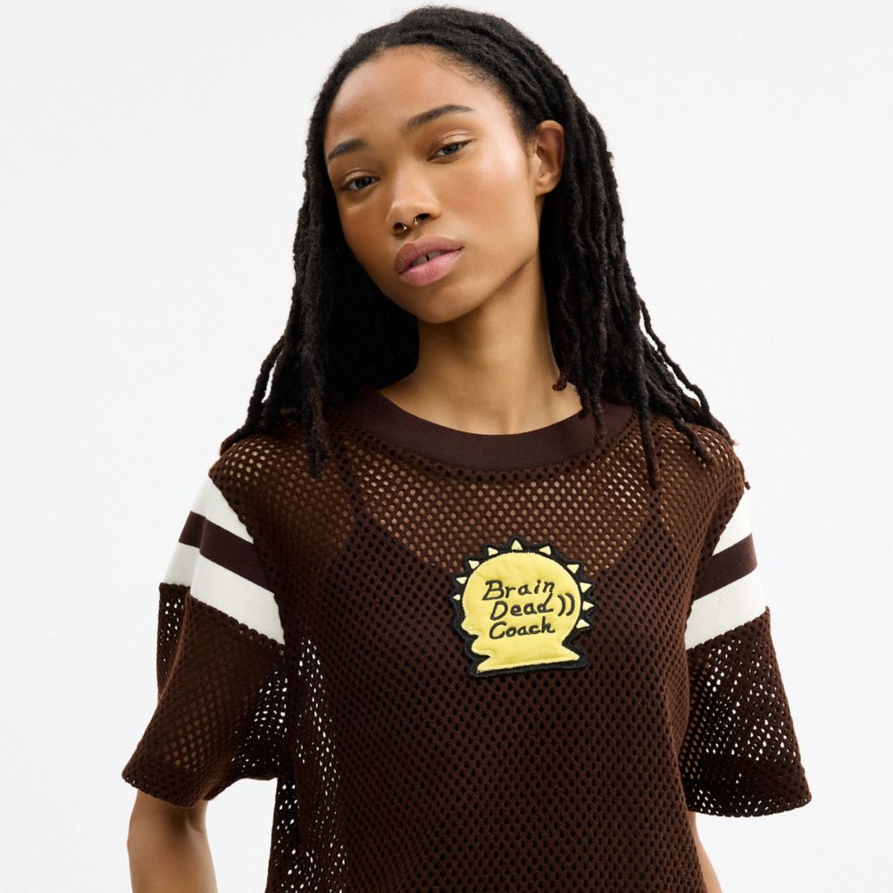 COACH | BRAIN DEAD MESH FOOTBALL T-SHIRT