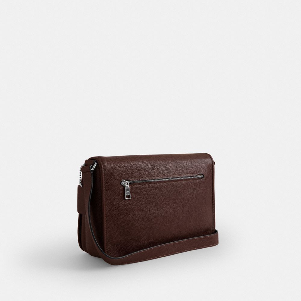 COLBY MESSENGER BAG 32