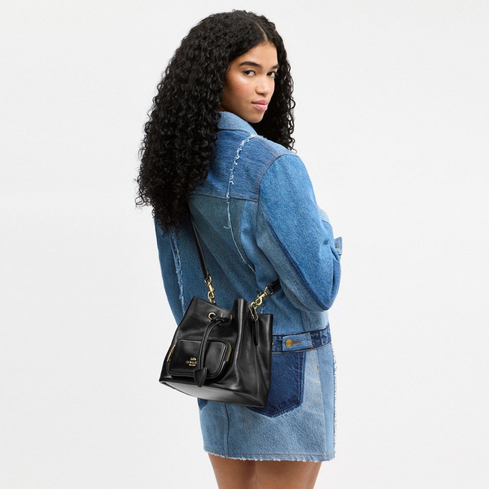 ROWAN BUCKET BAG WITH POCKET