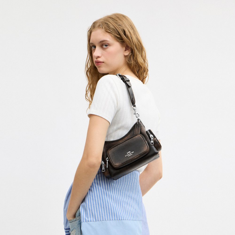 LAUREL SHOULDER BAG 22 WITH POCKETS IN LOVED LEATHER