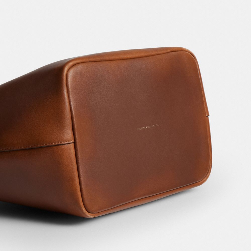 KISSLOCK FRAME BAG 27 IN LOVED LEATHER