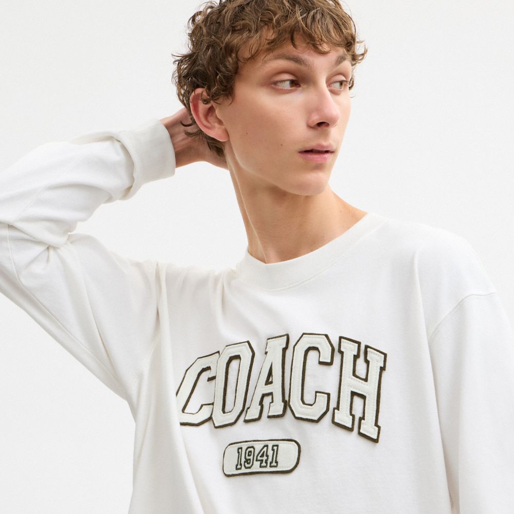 SPORTY RELAXED LONG SLEEVE T-SHIRT IN ORGANIC COTTON