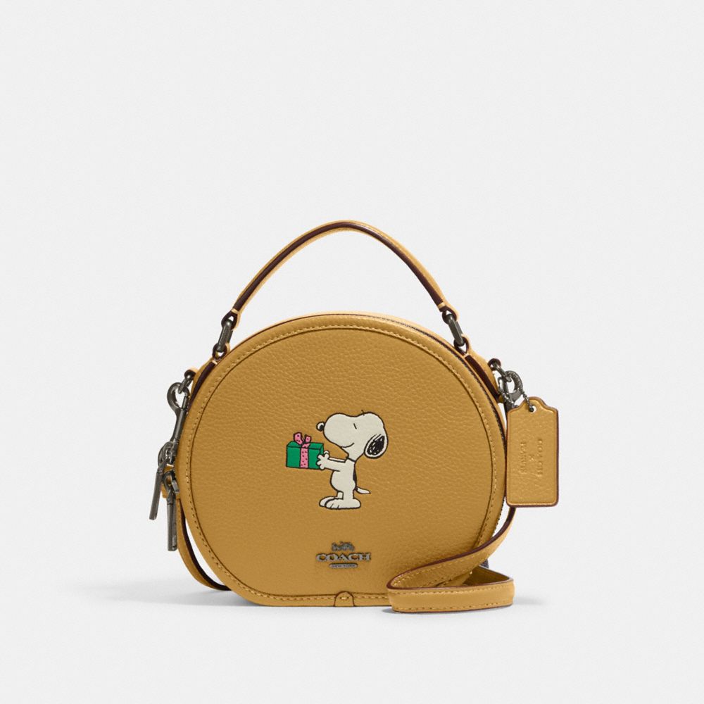 COACH CF290 Coach X Peanuts Canteen Crossbody With Snoopy Present Motif QB/FLAX MULTI