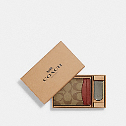 Boxed 3 In 1 Card Case Gift Set In Colorblock Signature Canvas - CF341 - QB/Khaki/Terracotta