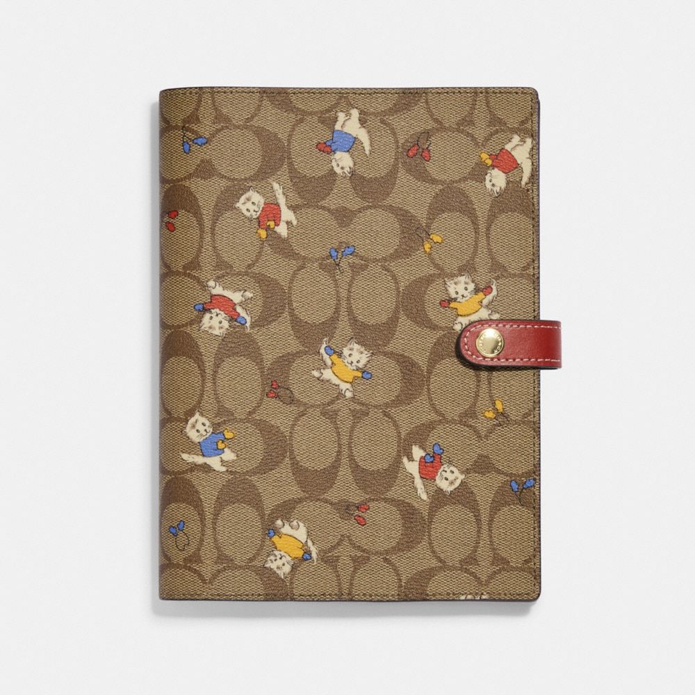 COACH CF382 Notebook In Signature Canvas With Cat Mittens Print GOLD/KHAKI MULTI