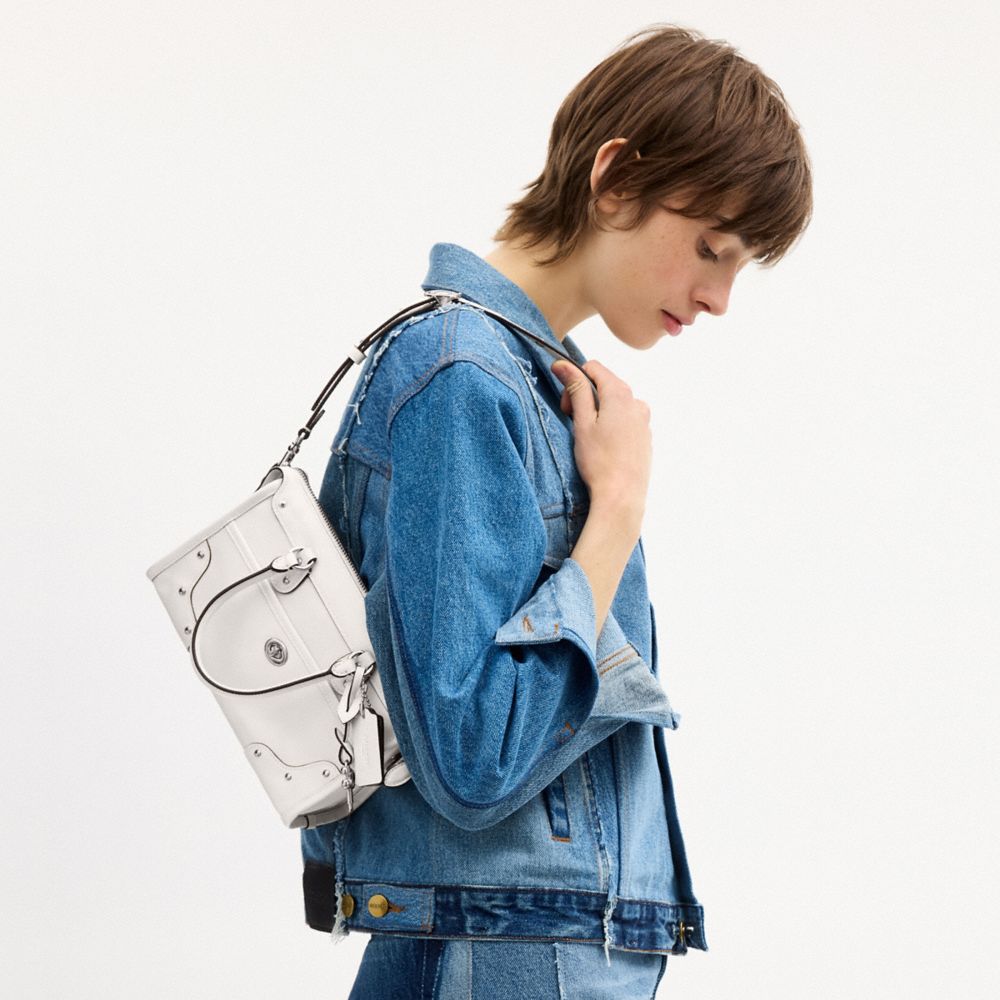 RHYDER SATCHEL 24 手袋