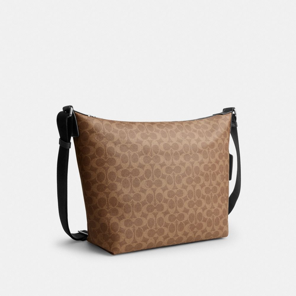 FINN HOBO BAG 32 IN SIGNATURE CANVAS