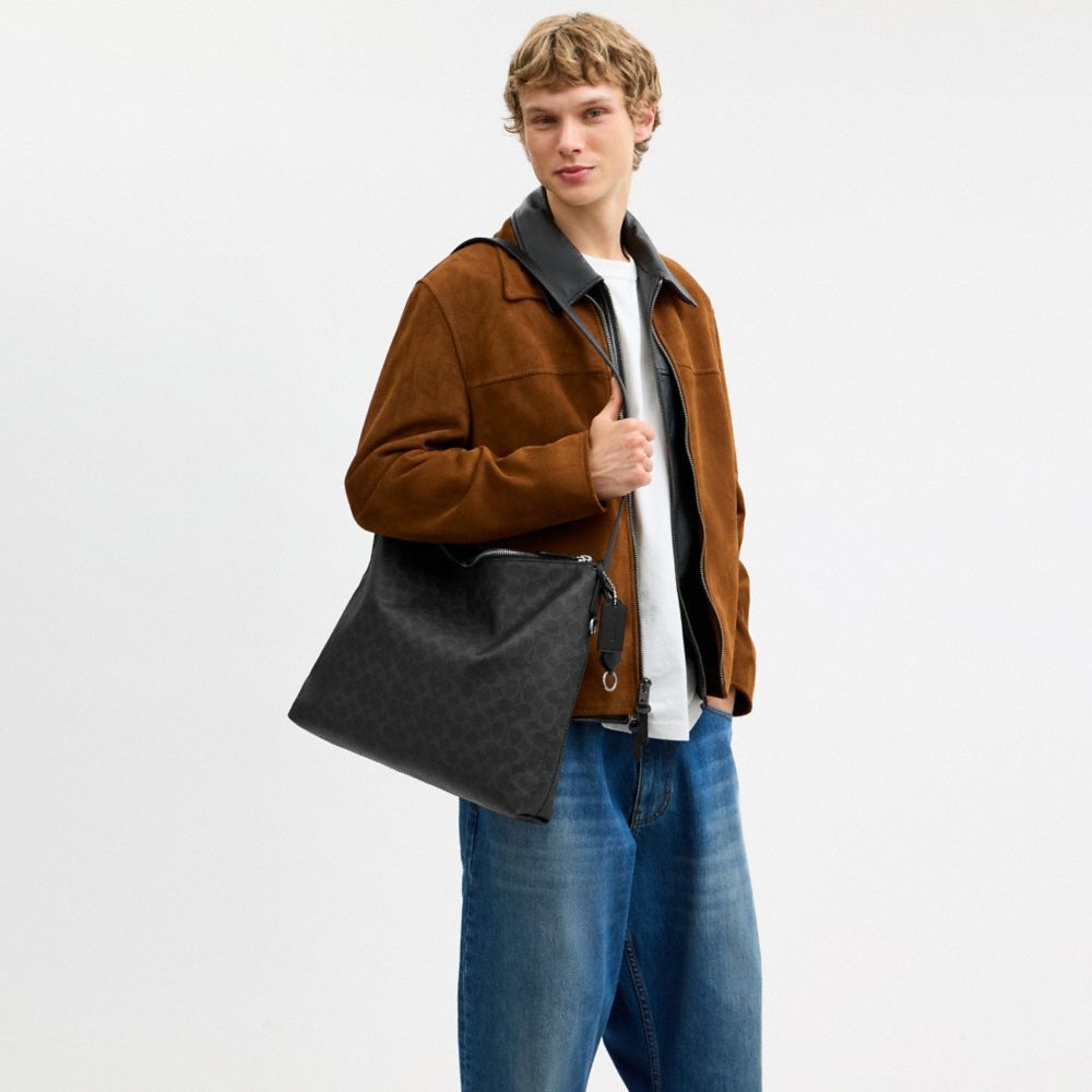 MOTT MESSENGER BAG 38 IN SIGNATURE UPCRAFTEDLEATHER