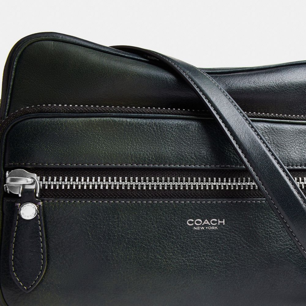 DAKOTA CROSSBODY BAG