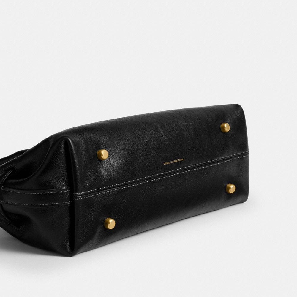 SOFT EMPIRE CARRYALL BAG 34