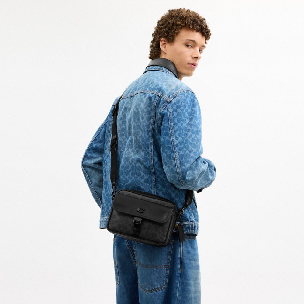 KNOX CAMERA BAG IN SIGNATURE UPCRAFTEDLEATHER
