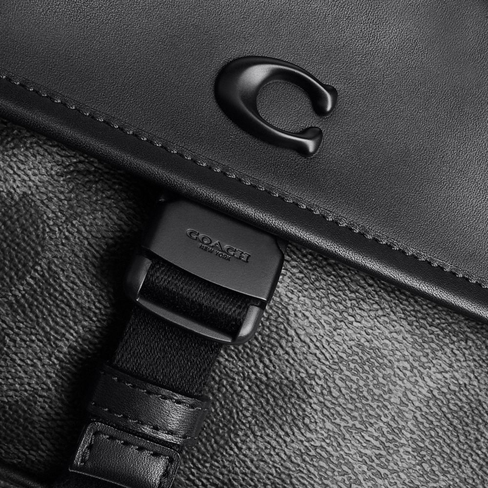 KNOX CAMERA BAG IN SIGNATURE UPCRAFTEDLEATHER