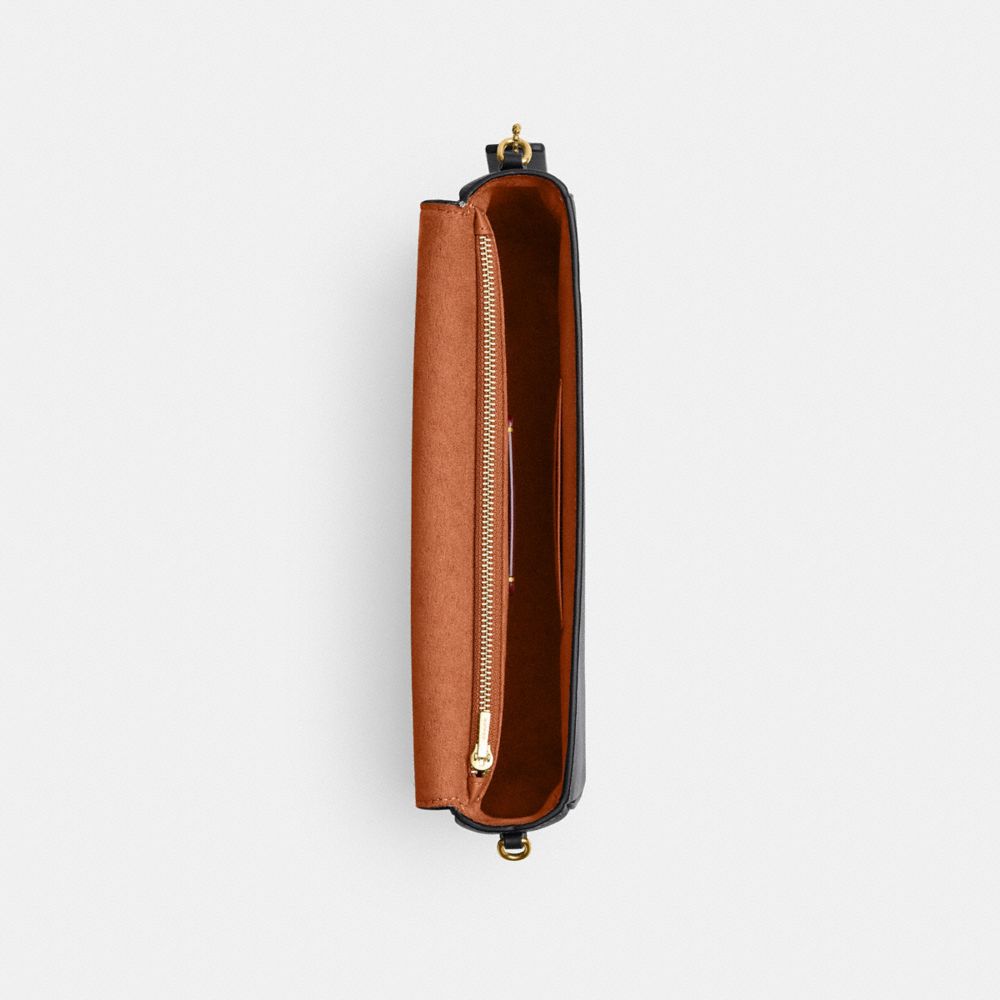 BOXED BROOK FLAP CHAIN BAG