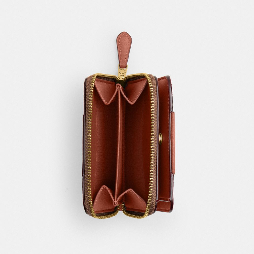 ESSENTIAL BILLFOLD WALLET IN SIGNATURE UPCRAFTEDLEATHER